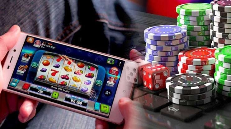 Filipino player enjoying live casino table game on mobile browser